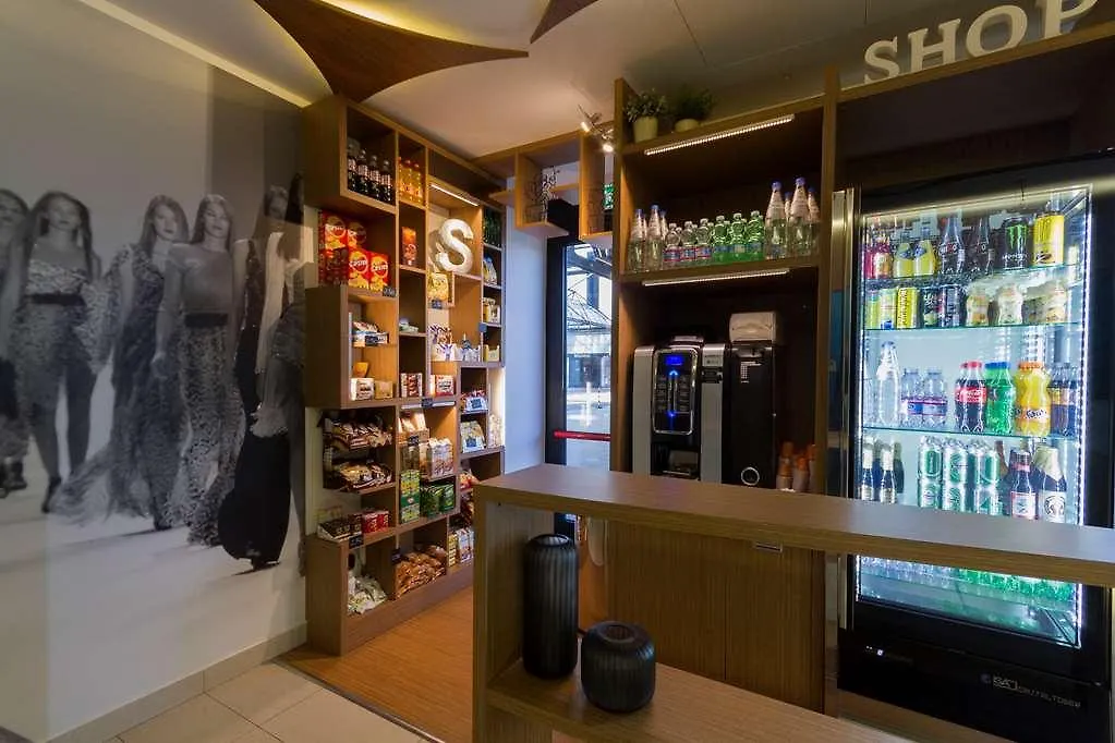 B&B Hotel Milano Cenisio Garibaldi 3*,
