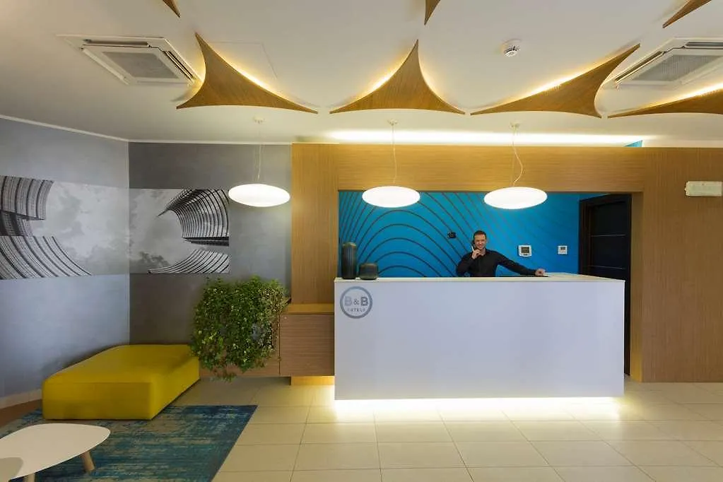 B&B Hotel Milano Cenisio Garibaldi 3*, Milan Italy